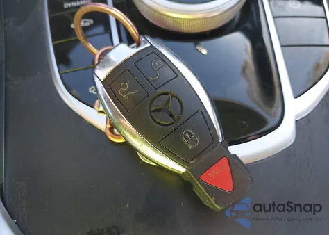 2017 Mercedes-Benz C 350E из США, поврежденный, VIN 55SWF4HB9HU231304